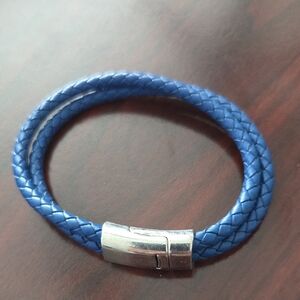 Elegant Blue Leather Bracelet with Silver Clasp